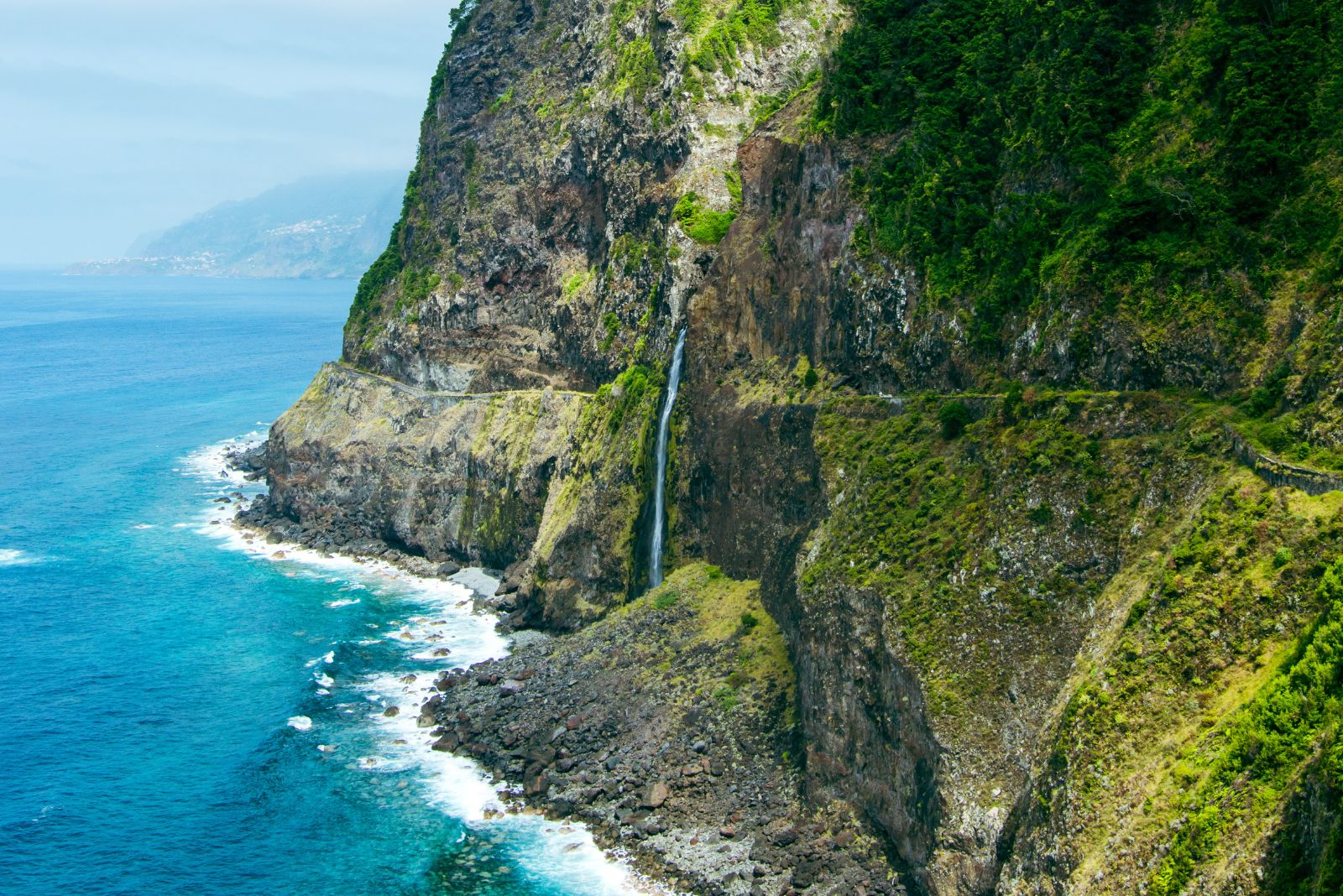 Véu da Noiva waterfall Madeira